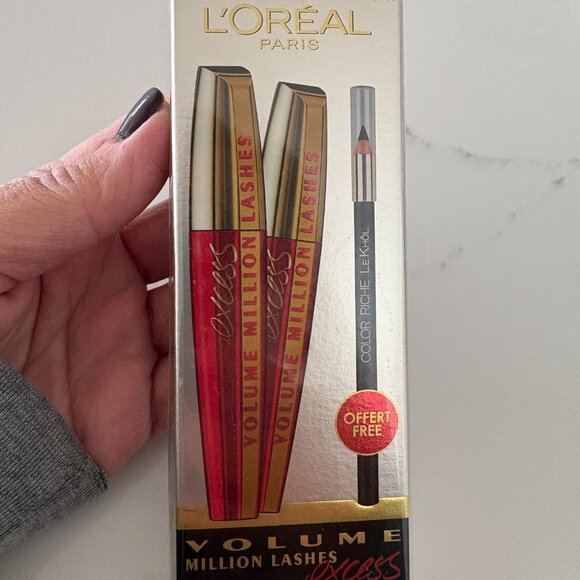 L'Oreal Duo Volume Million Lashes Excess Mascaras + Free Khol Eyeliner - Picture 2 of 3